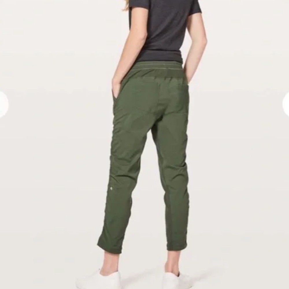 Lululemon dance studio pants